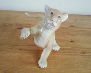Wade Faust Lang Lion Cub Paw Up 1939 Excellent Condition