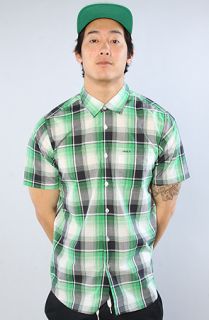 RVCA The Riviera SS Buttondown Shirt in Kelly Green