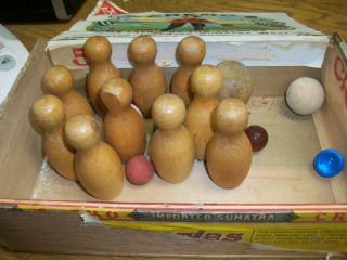VINTAGE WOODEN BOWLING PINS AND WOODEN BOWLING BALLS MINATURE COMPLETE