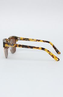 Sabre The Vacation Sunglasses in Camel Tortoise