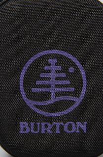 Burton The Kit in Family Tree Concrete