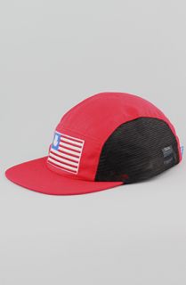 Entree Entree LS Teddy Flag 5 Panel Red