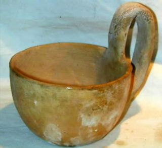 Early Ancient Greek Daunian Pottery Kyathos 7th Century