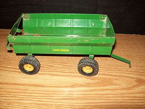 Ertl 1 16 Tractor John Deere Flare Box Wagon Farm Toy