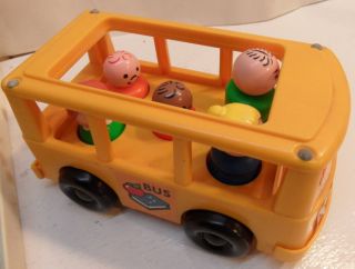  PRICE #929 LITTLE PEOPLE PLAY FAMILY NURSERY SCHOOL DAY CARE BUS