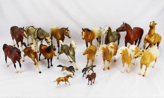   Horses Mixed Lot of 19 Various Sizes including a Suzan Fiedler Model