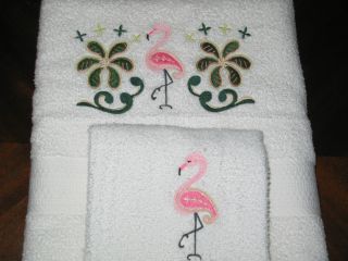  Flamingo and Paisley White Bath and Hand Towel 4 Piece Set