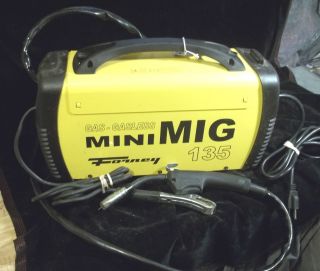 Forney Mini MIG 135 Gas Gasless Portable Wire Welder