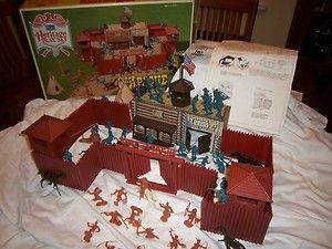 Fort Apache Marx  Heritage Boxed Playset