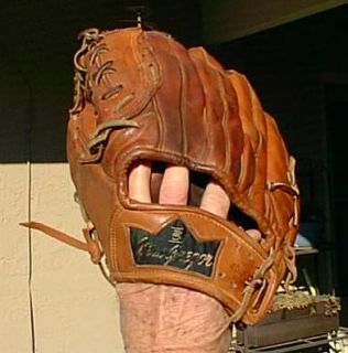 Frank Robinson Macgragor USA Made Baseball Glove