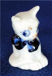 vintage china cat figurine from i love lucy+