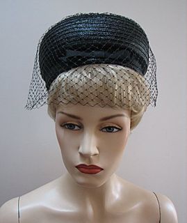 Jackie Kennedy Style Pillbox Straw Hat w Veil 1256