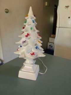 18 5 White Ceramic Christmas Tree 27 Multi Colored Plastic Bows Ball