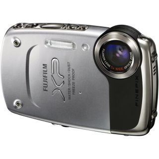 NEW FujiFilm FinePix XP20 Waterproof 14MP Digital Camera Silver