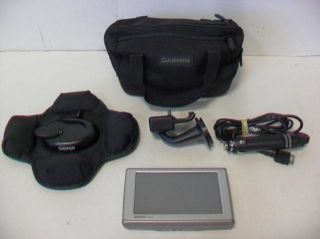  MOUNT, SOFTWARE CD, ADHESIVE PLATE, USER GUIDE, USB CABLE, AC ADAPTER