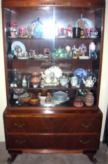 ANTIQUE MAHOGANY CHINA CABINET RWAY FURNITURE CO 1940s 1950s