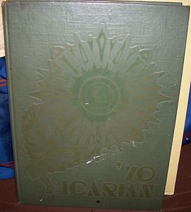 GAGE PARK HIGH SCHOOL YEAR BOOK 1970 ICARIAN CHICAGO ILLINOIS