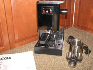 gaggia classic coffee espresso machine made in italy