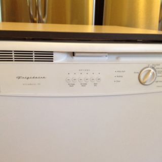 Frigidaire FDP750RC 25 in Portable Dishwasher