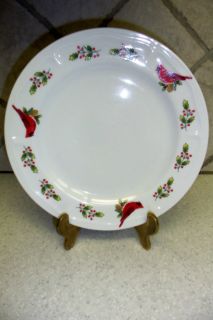 Plate Red Birds Cardinals Pine Cones Holly 10 inch Gibson New