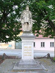 George of Podebrady   statue in Kunštát ( Czech Republic ).