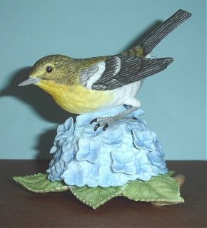 Lenox Yellow Throated Vireo Garden Bird Sculpture