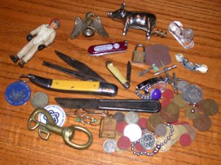 Vitnage Mens Junk Drawer Lot Pocket Knife Token Lots of Stuff