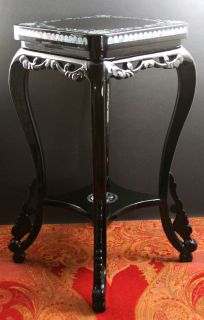 ESTATE SMALL INLAID TABLE BLACK LACQUER MADE IN KOREA MOTHER OF PEARL