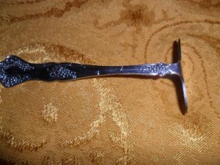 RARE 1847 Rogers Infant Food Pusher Grapes Triple Silverplate