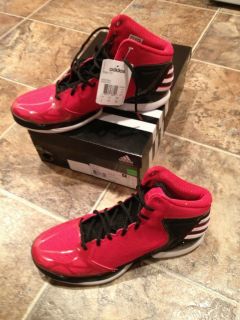 New in Box Adidas Mens Derrick Rose 773 Basketball Shoe Red Size 8 5