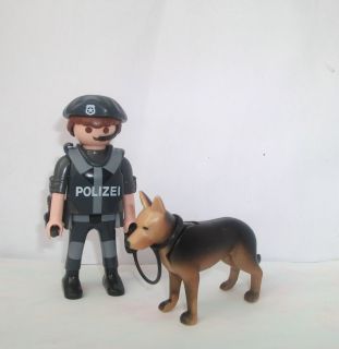 Playmobil New Design Police Dog Handler