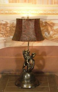 Antique/Vintage Tudor Style Bronze Lion Table Desk Lamp w/ Leather