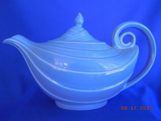 Hall China Aladdin Teapot with Oval Opening in Delphinium or Turk Blue