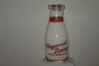 vintage haywood dairy milk bottle hoxie rhode island ( unused )