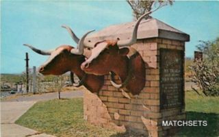 Dodge City Kansas Long Horn Monument Boot Hill Curt Teich Postcard