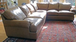 King Hickory Leather Sectional Sofa