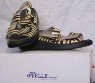 Helle Romu Womens Size 11 Black and Cream Zebra Print Sandal Brand New