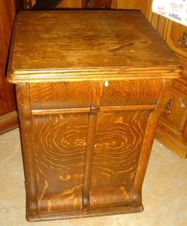 Antique NEW HOME SEWING MACHINE OAK CABINET Folding Drawers