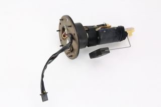 05 06 CBR600RR Fuel Pump Used