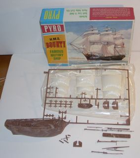 Vintage 1966 Pyro HMS Bounty Mutiny SHIP Model Kit