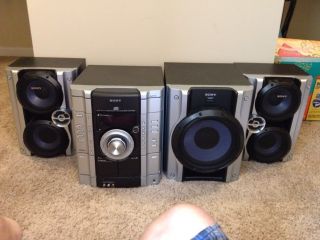 Sony Home Stereo System With Subwoofer And 3 Disc CD Changer