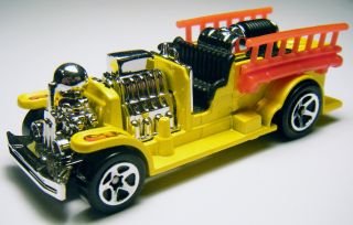 2006 Hot Wheels 191 Old Number 5 5 Yellow