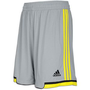 Its a deadly duo with the adidas Regista Jersey. The Regista 12 Short