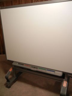  BOARD SMARTBOARD SB660 FRONT PROJECTION INTERACTIVE WHITEBOARD W STAND