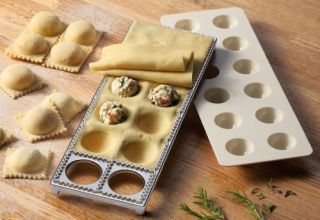 Italian Cooking Stuffed Ravioli Pasta Maker Pan by Collections Etc