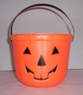 Vintage Halloween Plastic Jack O Lantern Trick or Treat Candy Bucket