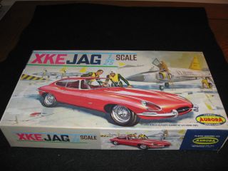 1962 Aurora Plastics Model Kit XKE Jaguar 1 25 Scale Mostly Unbuilt