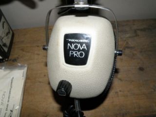 Vintage Realistic Nova Pro DJ Stereo Headphones