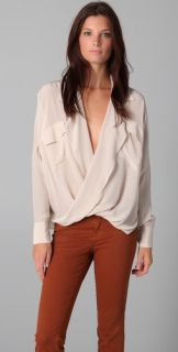 Funktional Fold Front Silk Blouse