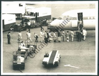 Ct Photo AJM 672 La Guardia Airport New York 1974